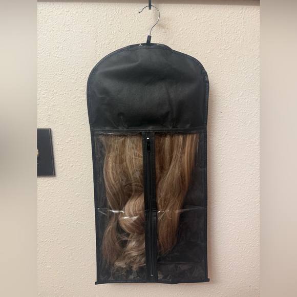 Wennalife Amazon Ash Brown Hair Extensions with Blonde Highlights. 20in 120g. - Picture 5 of 5